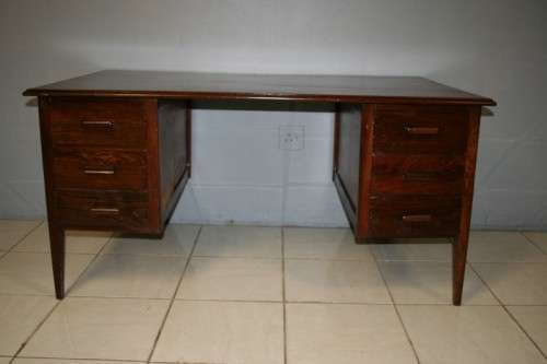 A BEAUTIFUL ANTIQUE SOLID OAK TOP 6-DRAWER EXECUTIVE "PARTNER" OFFICE DESK - PERFECT STUDY DESK