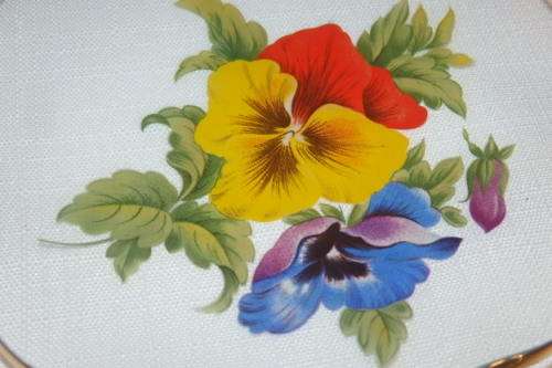 TWO ELEGANT VINTAGE 'CHANCE OF ENGLAND' HAND PAINTED GLASS GEM PLATES WITH CONVOLUTED EDGES