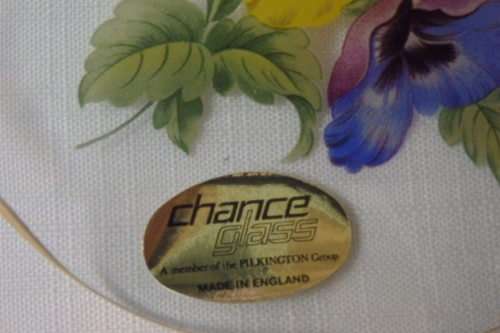 TWO ELEGANT VINTAGE 'CHANCE OF ENGLAND' HAND PAINTED GLASS GEM PLATES WITH CONVOLUTED EDGES