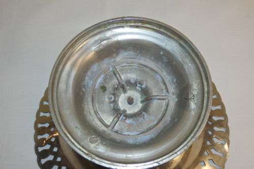 A BEAUTIFUL VINTAGE ORNATE "REPOUSSE" DETAILED STEMMED FRUIT BOWL IN WONDERFUL CONDITION