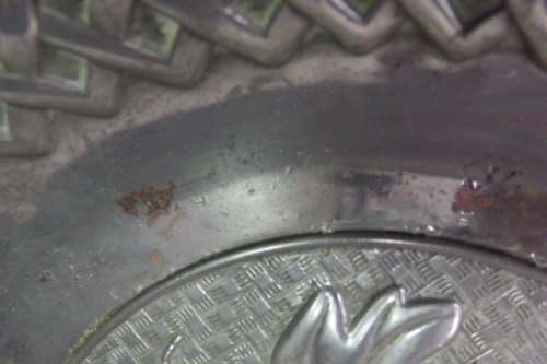 A BEAUTIFUL VINTAGE ORNATE "REPOUSSE" DETAILED STEMMED FRUIT BOWL IN WONDERFUL CONDITION