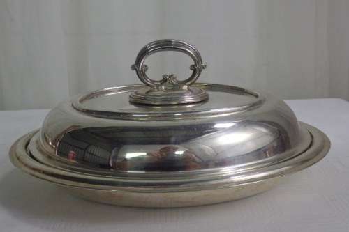 THREE FABULOUS VINTAGE SILVER PLATED FOOD SERVERS INCL. A DOUBLE BOWL SERVER bid/server
