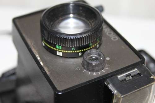 AN AWESOME VINTAGE (c1970's) POLAROID MODEL EE44 CAMERA IN GREAT CONDITION