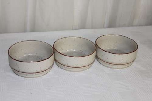 3x AWESOME SOUTH AFRICAN MADE CONTINENTAL STONEWARE BOWLS IN GREAT CONDITION