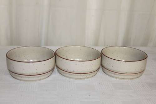 3x AWESOME SOUTH AFRICAN MADE CONTINENTAL STONEWARE BOWLS IN GREAT CONDITION