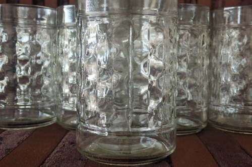 A STUNNING ***JOB LOT*** OF NINE DRINKING TUMBLERS WITH A TEXTURED PATTERN IN GREAT CONDITION!!