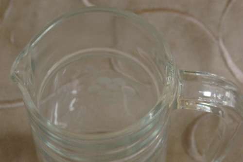 A STUNNING 1.5L CUT GLASS WATER/ JUICE JUG WITH MATCHING MILK JUG IN AWESOME CONDITION