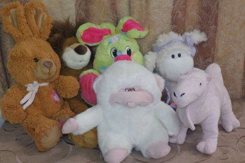 SIX GORGEOUS ASSORTED COLLECTIBLE FLUFFY TOYS IN GREAT CONDITION - GREAT STOCKING FILLERS bid/toy