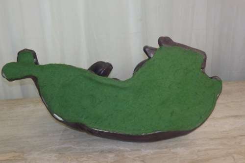 A STUNNING LARGE HAND PAINTED "SPANIEL DOG AND PUP" FIGURINE IN EXCELLENT CONDITION