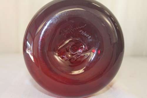 AN INCREDIBLE TALL SIGNED HAND-BLOWN GLASS "CONTEMPORARY ART GLASS" VASE