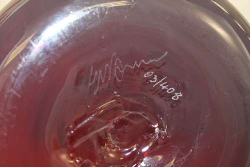 AN INCREDIBLE TALL SIGNED HAND-BLOWN GLASS "CONTEMPORARY ART GLASS" VASE