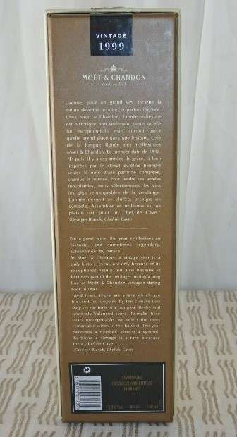 Four awesome "Moet & Chandon" Champagne (1999 Vintage) display boxes in excellent condition RS17