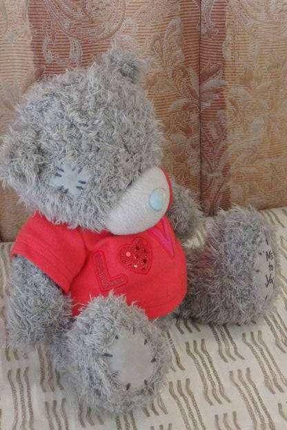 A GORGEOUS & VERY COLLECTABLE "ME TOO YOU" LOVABLE TEDDY BEAR IN GOOD CONDITION! BEAUTIFUL GIFT!!!!!