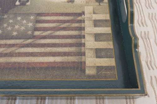 A GORGEOUS WOODEN COUNTRY STYLE DECORATIVE SERVING TRAY w/ A FARM YARD SCENE IN GREAT CONDITION