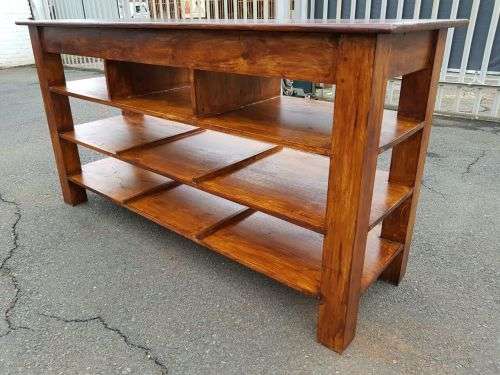 AN EXQUISITE LARGE NATURAL PINE SIDE SERVER/ BUFFET, PERFECT FOR THE PATIO OR LAPA!!!