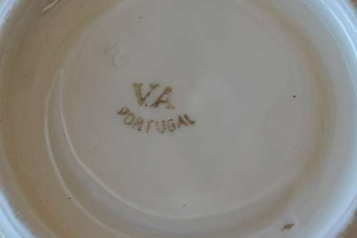 SIX EXQUISITE VINTAGE (c1950's) ASSORTED PORCELAIN DEMITASSE COFFEE CUP DUO'S bid/duo