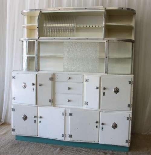 AN INCREDIBLE VINTAGE KITCHEN CUPBOARD WITH CURVED GLASS PANELS AND LOADS OF SPACE