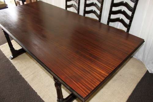 A SUPERB VINTAGE SOLID IMBUIA LARGE 2.1m 8-SEATER DINING TABLE WITH SPECTACULAR TURNED LEG DETAILING