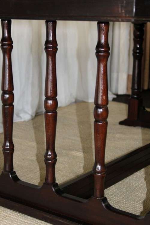 A SUPERB VINTAGE SOLID IMBUIA LARGE 2.1m 8-SEATER DINING TABLE WITH SPECTACULAR TURNED LEG DETAILING