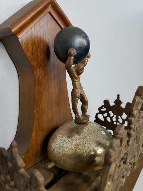 A MAGNIFICENT ZAANDAM ZAANSE (DUTCH) WALL HANGING PENDULUM CLOCK, SERVICED AND WORKING! GORGEOUS!!!