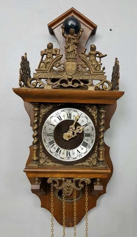 A MAGNIFICENT ZAANDAM ZAANSE (DUTCH) WALL HANGING PENDULUM CLOCK, SERVICED AND WORKING! GORGEOUS!!!