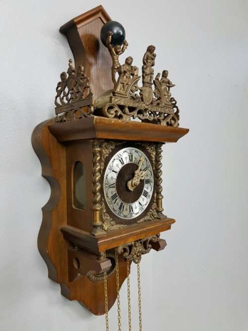 A MAGNIFICENT ZAANDAM ZAANSE (DUTCH) WALL HANGING PENDULUM CLOCK, SERVICED AND WORKING! GORGEOUS!!!