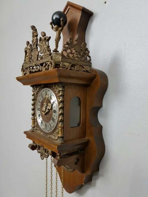 A MAGNIFICENT ZAANDAM ZAANSE (DUTCH) WALL HANGING PENDULUM CLOCK, SERVICED AND WORKING! GORGEOUS!!!
