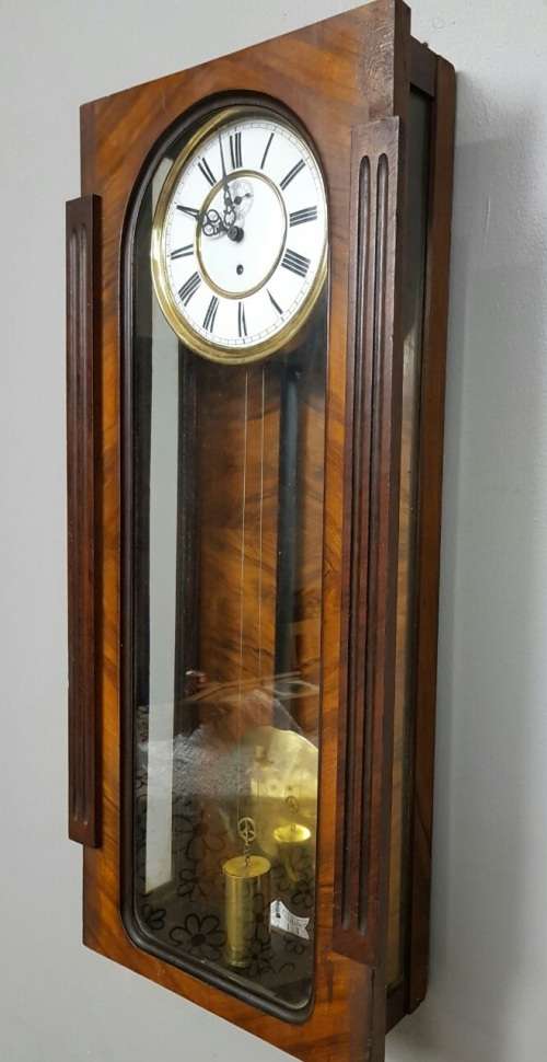 A SPECTACULAR ANTIQUE REGULATORY PENDULUM WALL CLOCK WITH A ROMAN NUMERAL PORCELAIN CLOCK FACE