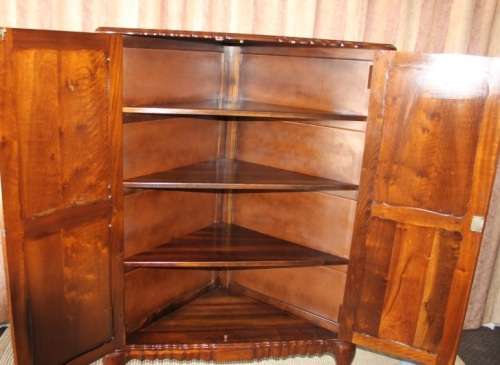 AN INCREDIBLE (LARGER) SOLID IMBUIA DOUBLE DOOR BALL AND CLAW CORNER CABINET IN SUPERB CONDITION