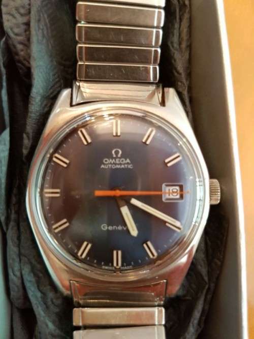 A SPECTACULAR, RARE VINTAGE OMEGA GENEVE AUTOMATIC "BLUE LIZARD" GENTS WRIST WATCH w/ A 558 MOVEMENT