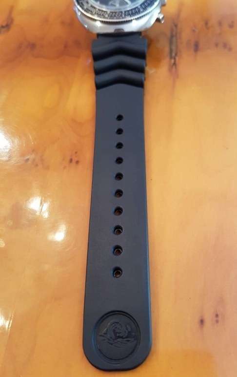 A Stunning & Rare Seiko Chronograph Automatic #6138-7000 Gents Wrist Watch In Great Condition