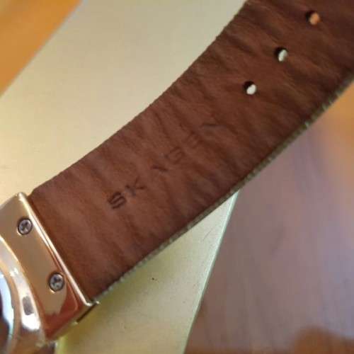 A STUNNING DANISH MADE "SKAGEN" ROSE GOLD DIAL #SKW2165 LADIES STAINLESS STEEL WATCH WITH DIAMANTE