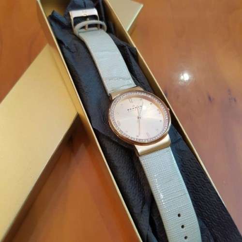 A STUNNING DANISH MADE "SKAGEN" ROSE GOLD DIAL #SKW2165 LADIES STAINLESS STEEL WATCH WITH DIAMANTE