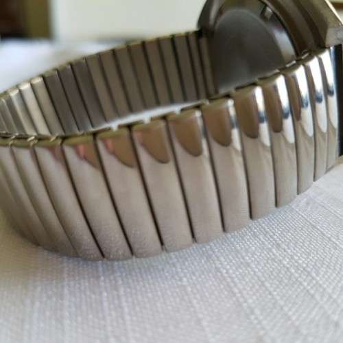 A FANTASTIC METAL "ROLOMATIC" 17 JEWEL WATERPROOF GENTS WRIST WATCH WITH A SWISS MOVEMENT