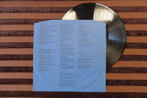 The Beatles "1967-1970" (the blue album) vinyl in superb condition; collectable DOUBLE LP - RS17Sale