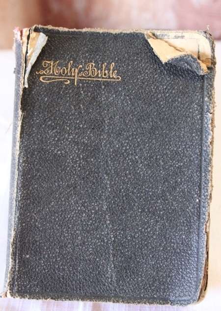 AN INCREDIBLE ANTIQUE (c1883) "OXFORD" HOLY BIBLE WITH LOADS OF CHARACTER AND CHARM