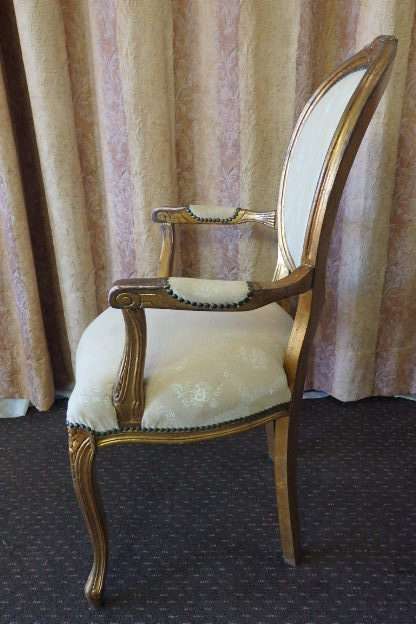A FABULOUS LOUIS XVI OVAL BACK REVIVAL ARMCHAIR w/ INCREDIBLE CARVED DETAIL IN AMAZING CONDITION