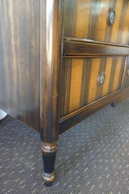 EXQUISITE OPULENT FRENCH COMMODE CHEST OF DRAWERS WITH FOUR DOUBLE DRAWERS IN EXCELLENT CONDITION