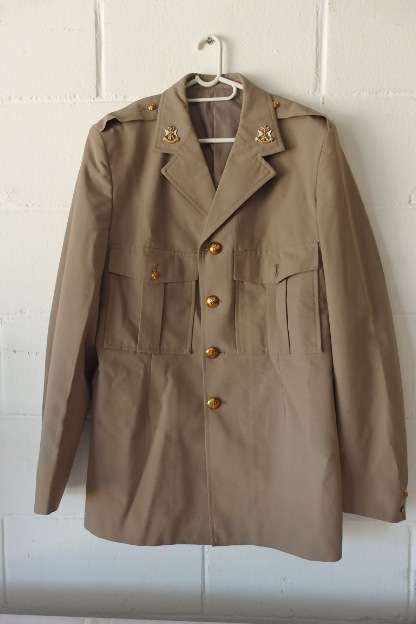 A FANTASTIC SADF MEDICAL CORPS MILITARY TUNIC WITH BADGES IN REMARKABLE CONDITION!!