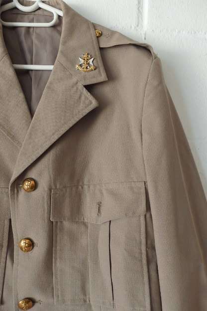 A FANTASTIC SADF MEDICAL CORPS MILITARY TUNIC WITH BADGES IN REMARKABLE CONDITION!!