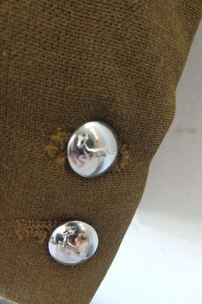 AN INCREDIBLE SADF MILITARY TUNIC WITH SPRINGBOK BADGES IN FANTASTIC CONDITION!!