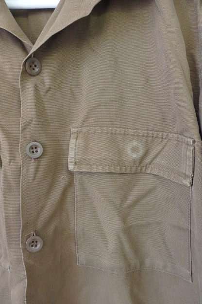AN AWESOME LONG SLEEVE OLIVE GREEN MILITARY SHIRT IN WONDERFUL CONDITION!!