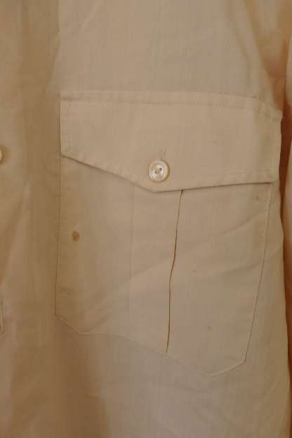A SUPERB LONG SLEEVE BEIGE MILITARY SHIRT IN REMARKABLE CONDITION!!