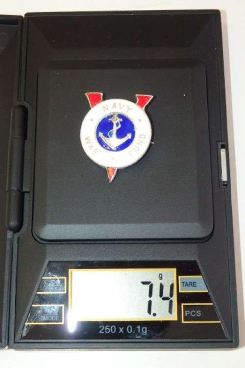 A FANTASTIC AND RARE WW2 ENAMELLED SILVER "THE WAR NAVY FUND" BADGE IN AMAZING CONDITION