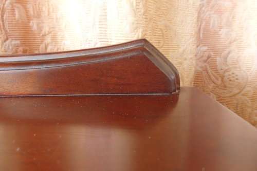 AN EXQUISITE VINTAGE COCKTAIL CABINET WITH MIRROR INTERIOR AND LOADS OF SPACE INSIDE