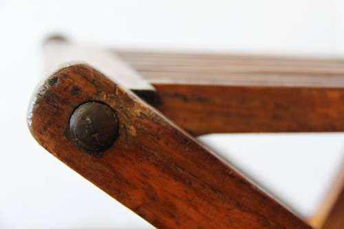 Five amazing modern wooden outdoor folding chairs in superb condition - bid/chair