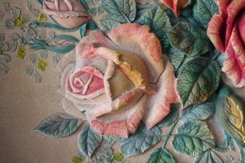 A beautiful signed hand-painted vintage 3D chalk-ware plaque of ''ROSES'' by W.H. Bossons RS17