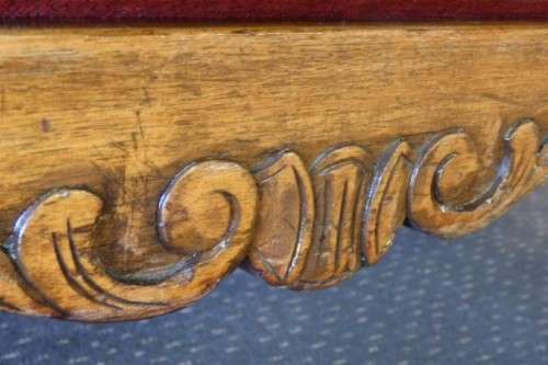 A beautiful solid Stink Wood Ball & Claw parlour couch with wicker backrest in great condition!!!