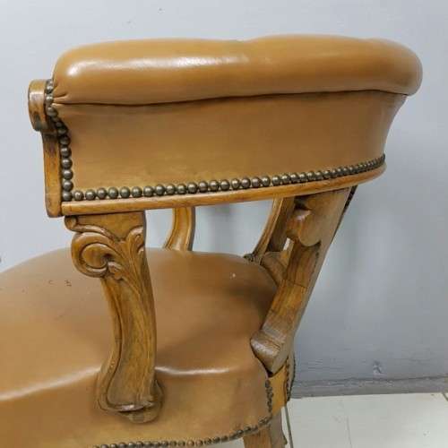 A rare antique hand-carved Solid Oak & genuine leather "Captain's Chair" - A real gem!! RS17
