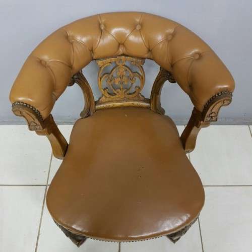 A rare antique hand-carved Solid Oak & genuine leather "Captain's Chair" - A real gem!! RS17